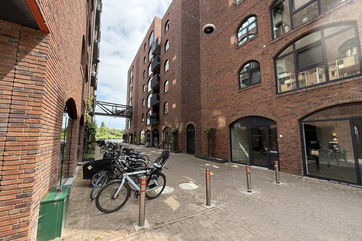 Photo 18 of Pantograafstraat 15