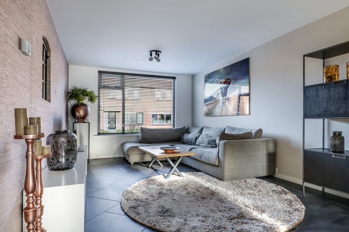 Foto 16 van Leliestraat 8