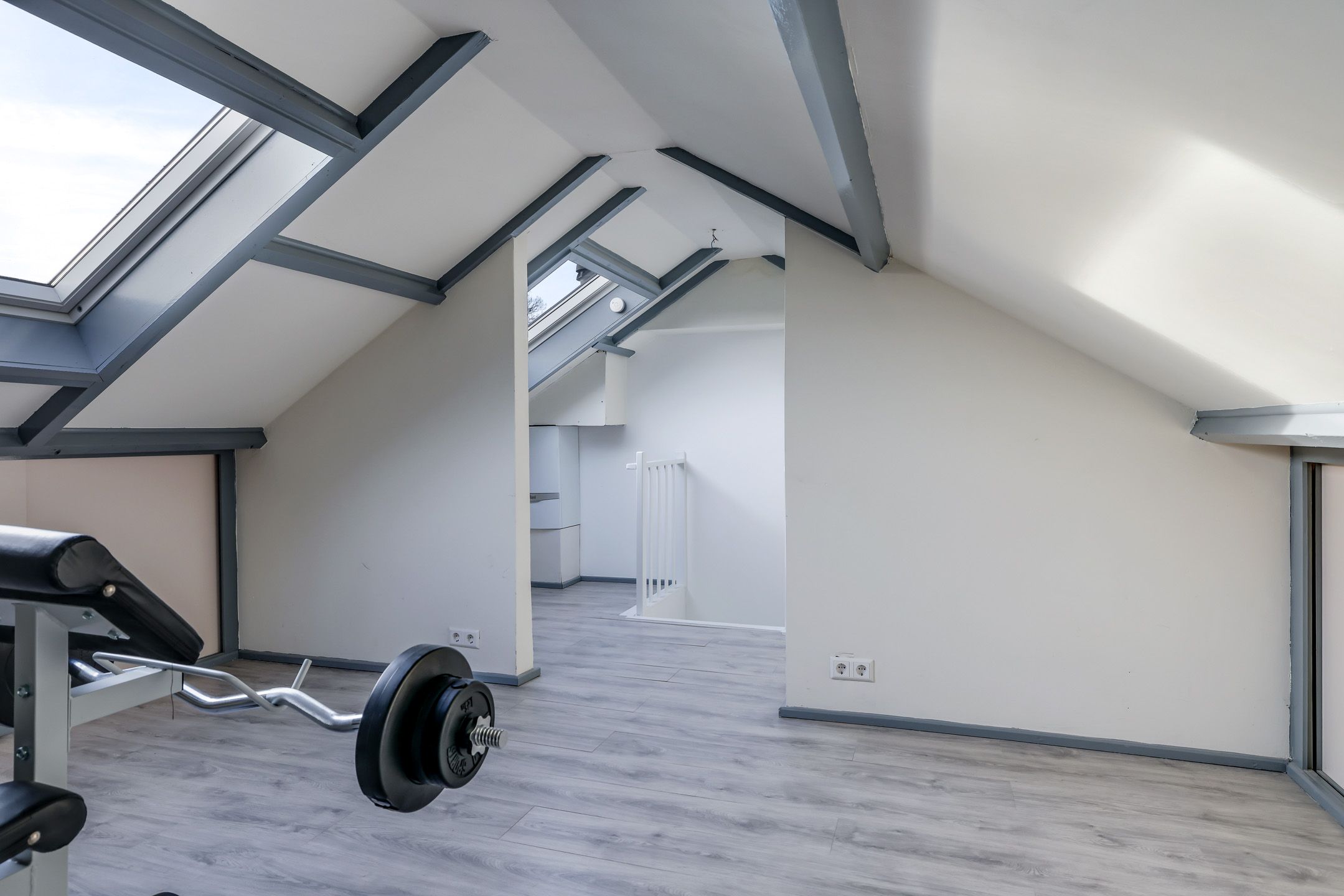 Foto 45 van Leliestraat 8