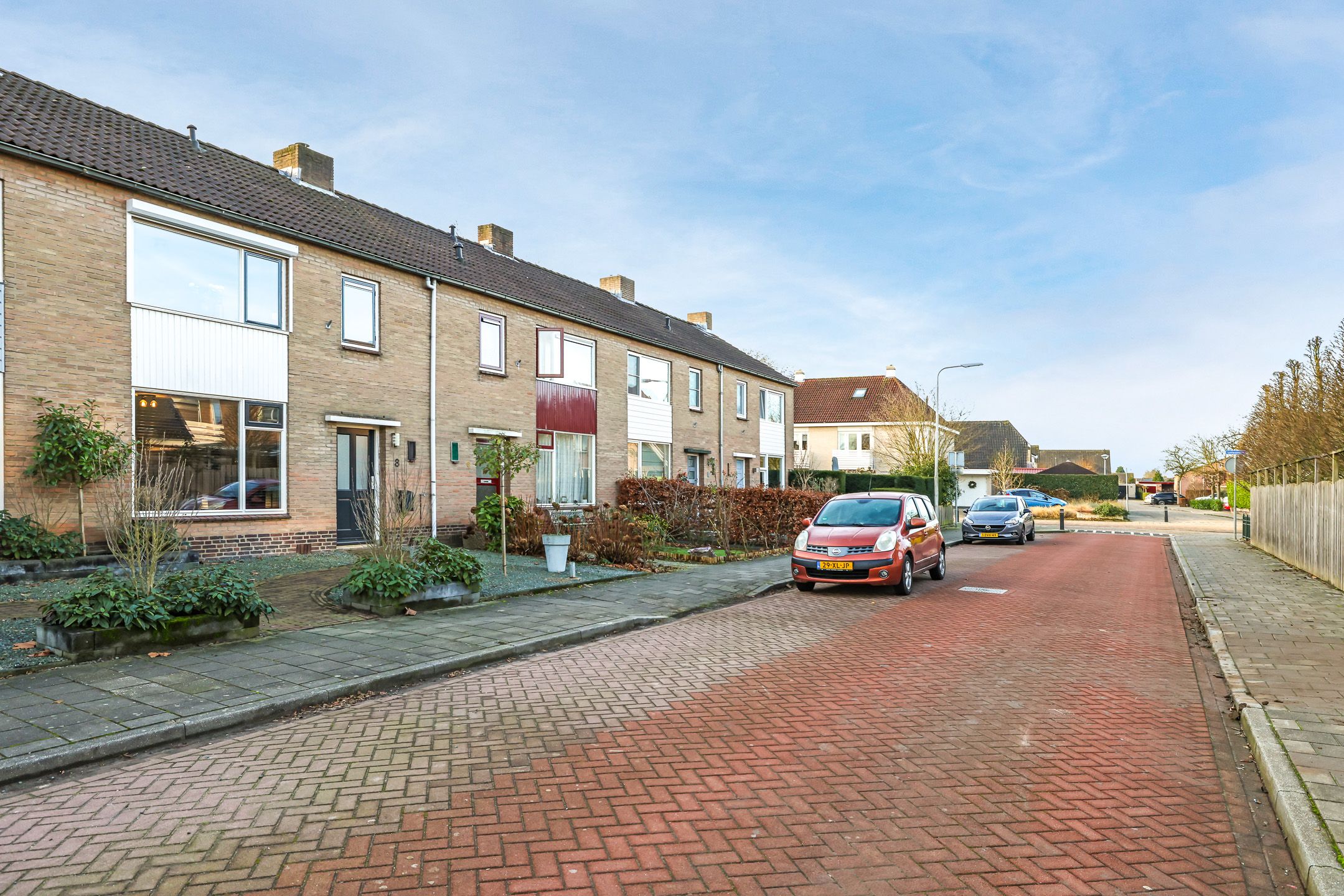 Foto 63 van Leliestraat 8