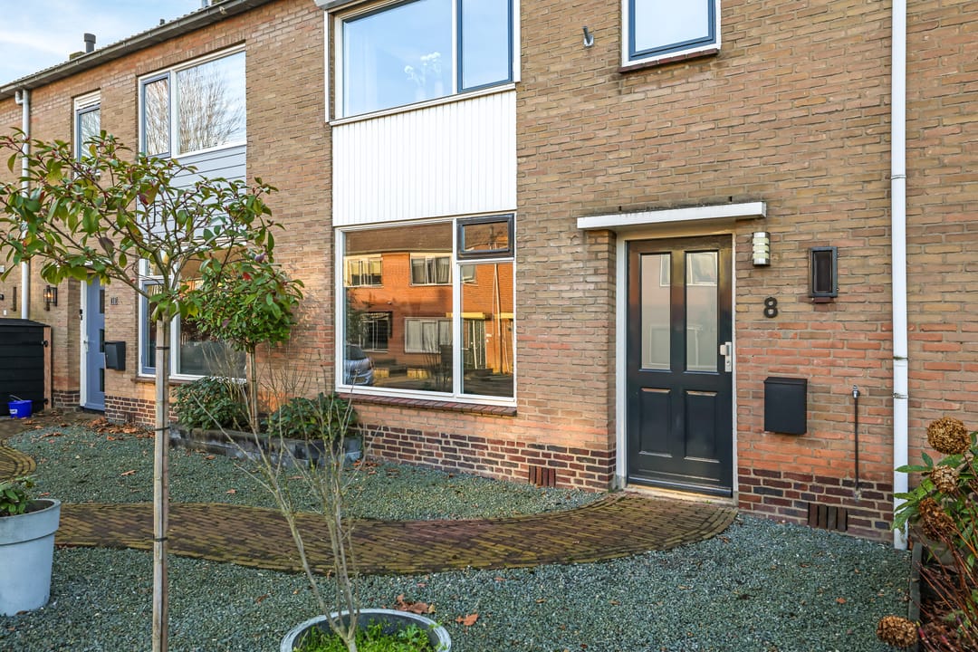 Foto 58 van Leliestraat 8