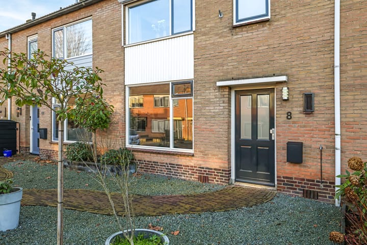 Foto 58 van Leliestraat 8