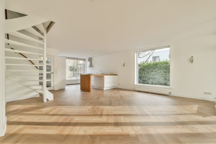 Foto 2 van Nederhoven 34