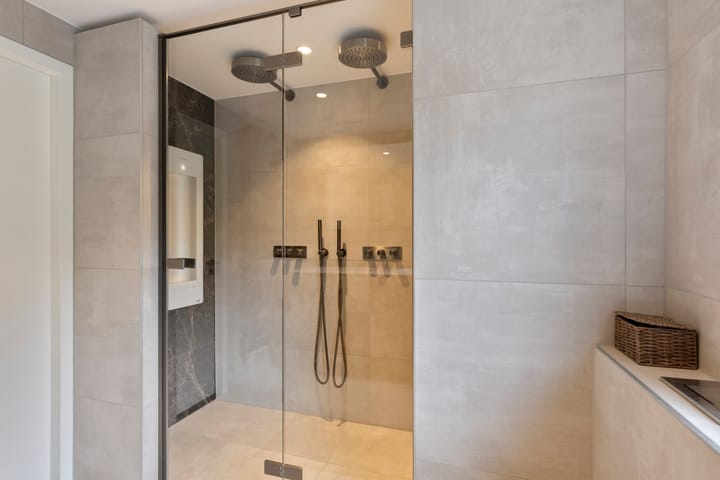 Foto 12 van van Galenstraat 9