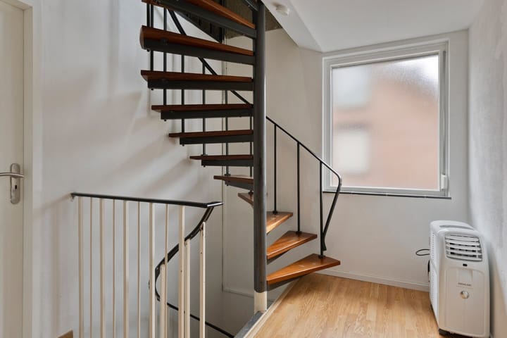 Foto 14 van van Galenstraat 9