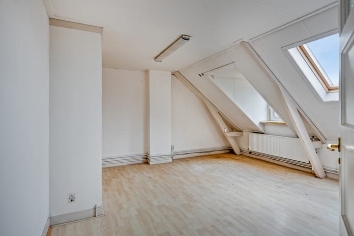 Photo 22 of Burg. Dijckmeesterweg 5-1