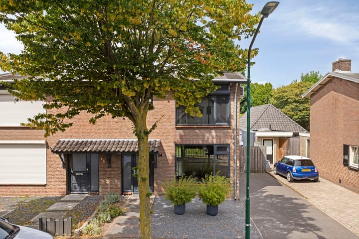 Foto 46 van Asterstraat 14