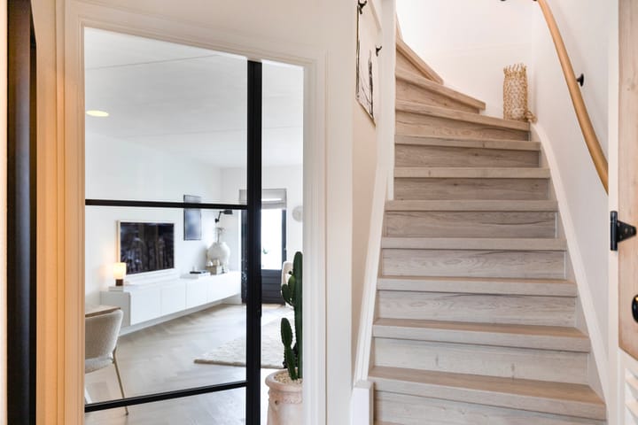 Photo 9 of Pluto 162