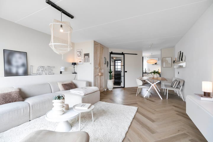 Photo 12 of Pluto 162