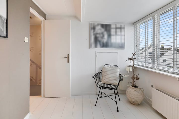 Photo 43 of Pluto 162