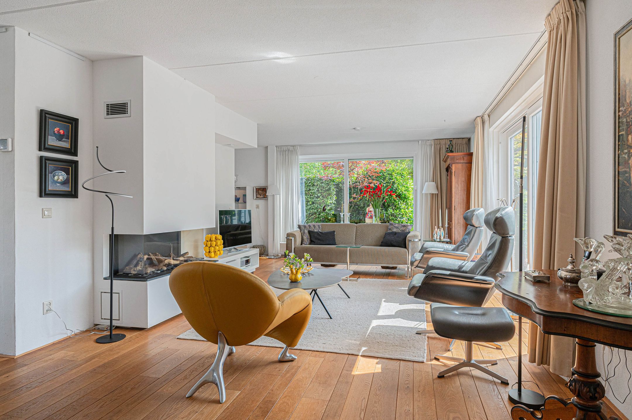 Foto 15 van Leegeweg 1-36