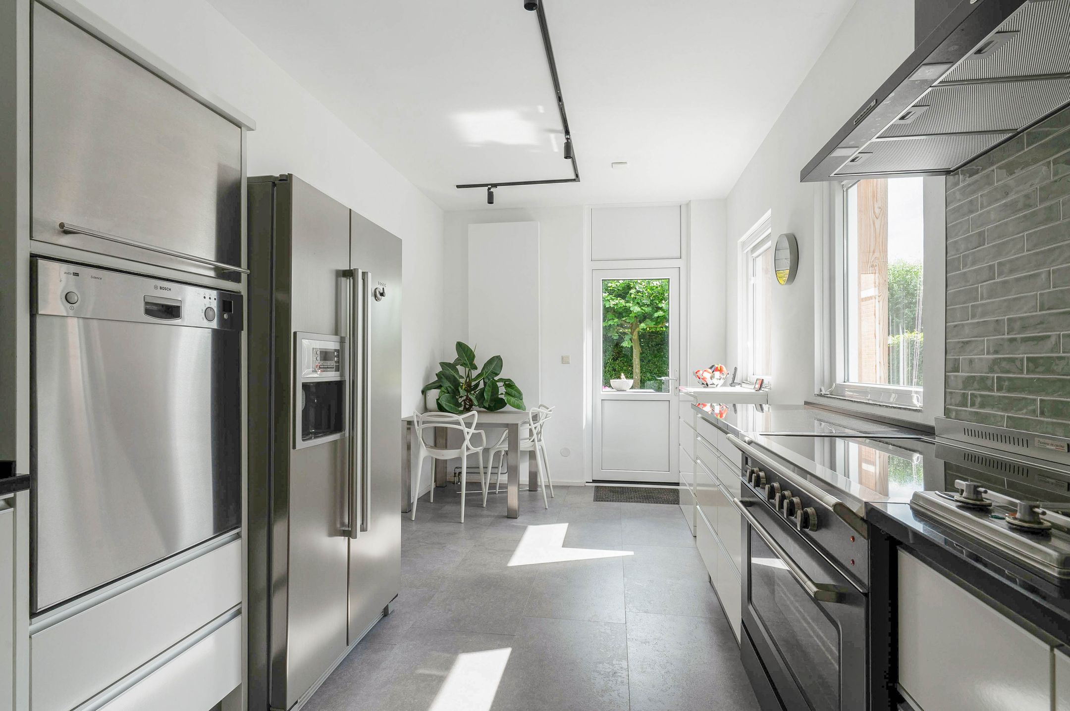 Foto 27 van Leegeweg 1-36