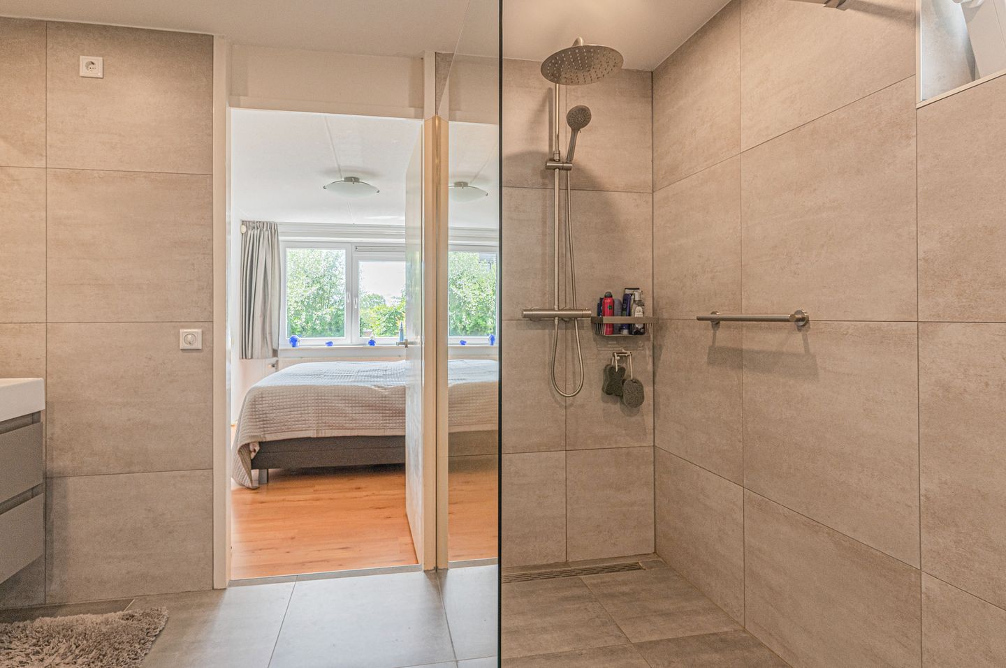 Foto 35 van Leegeweg 1-36