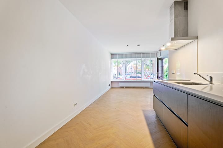 Foto 10 van Kometensingel 84-H