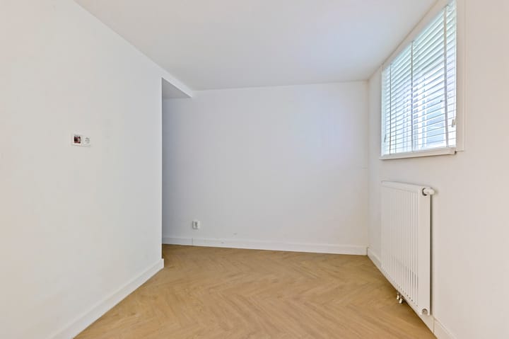 Foto 12 van Kometensingel 84-H