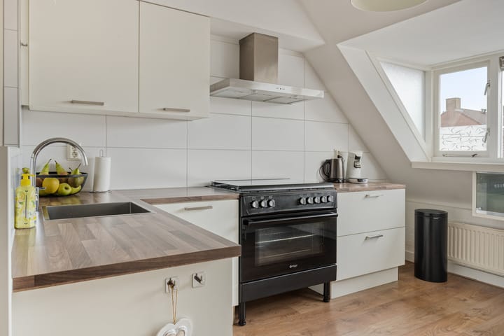 Photo 15 of Bert Haanstrastrook 127