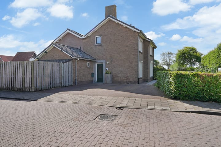 Foto 5 van Ooststraat 2