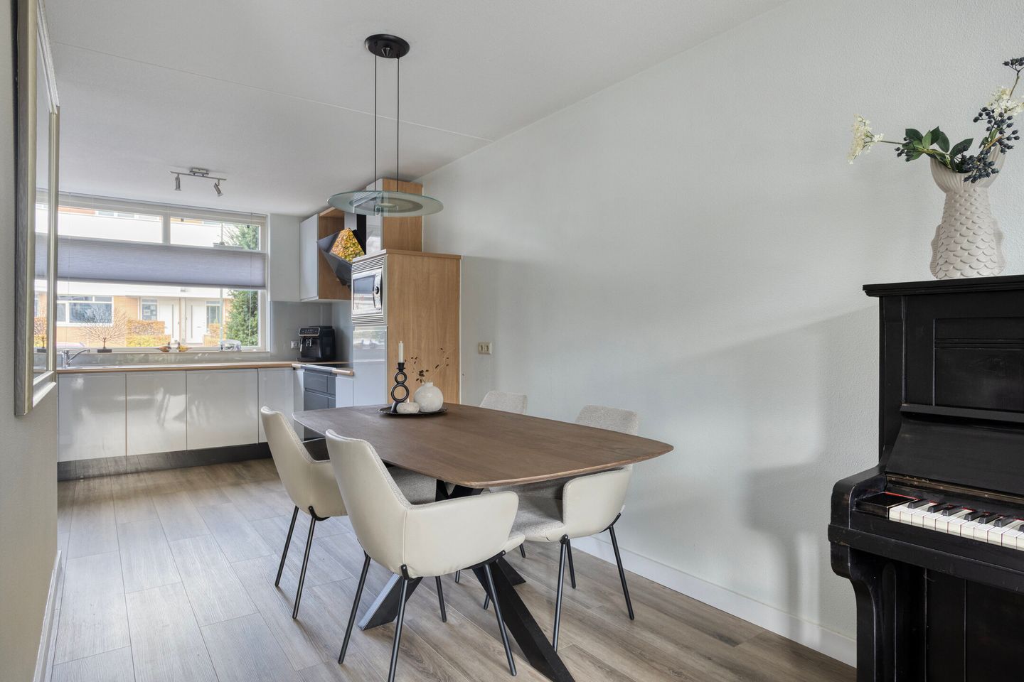 Foto 10 van Laan van Tolkien 184