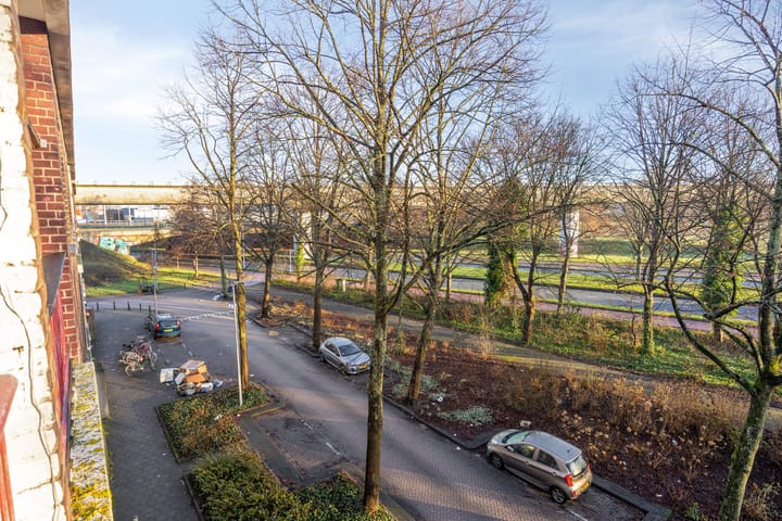 Foto 26 van Brigantijnstraat 13-C