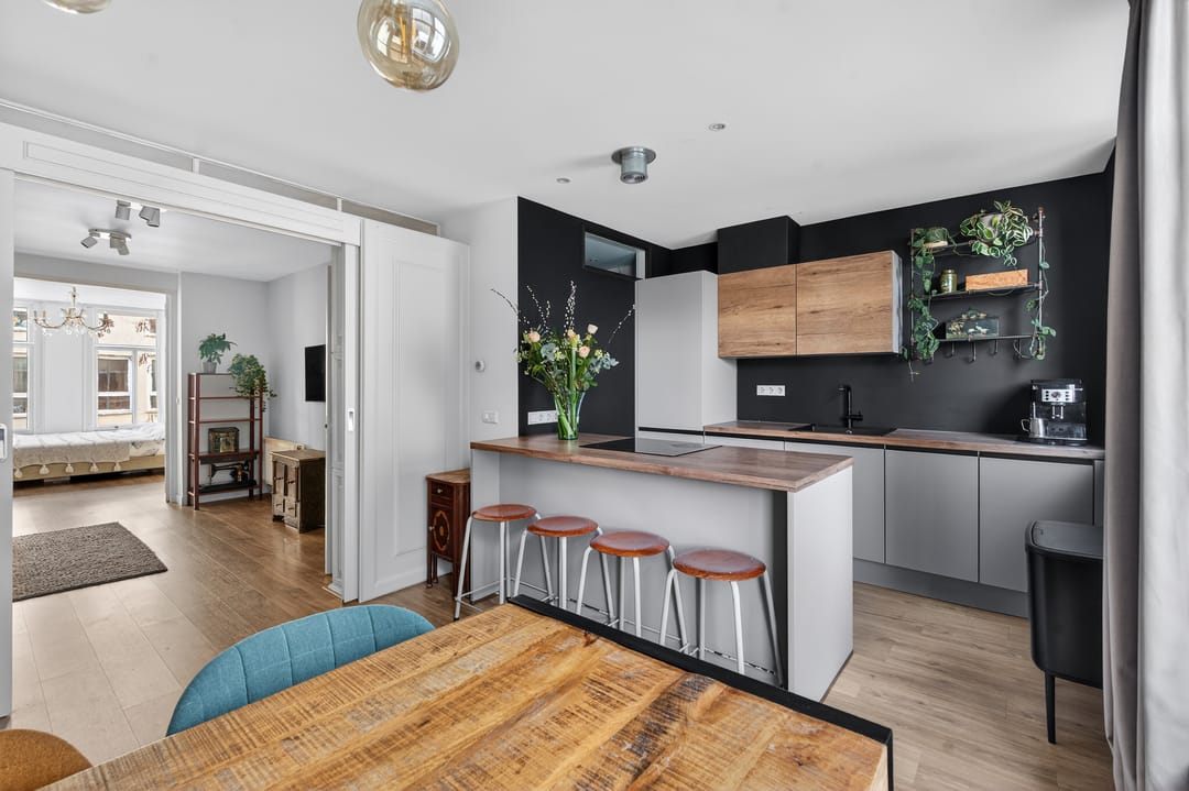 Photo 2 of Rustenburgerdwarsstraat 12-1