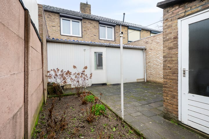 Foto 21 van Hendrik Luijtenstraat 29