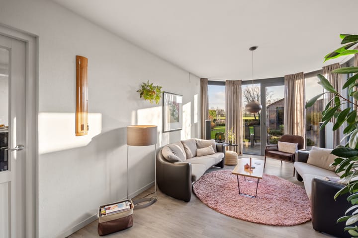 Foto 16 van Jasmijnberg 48