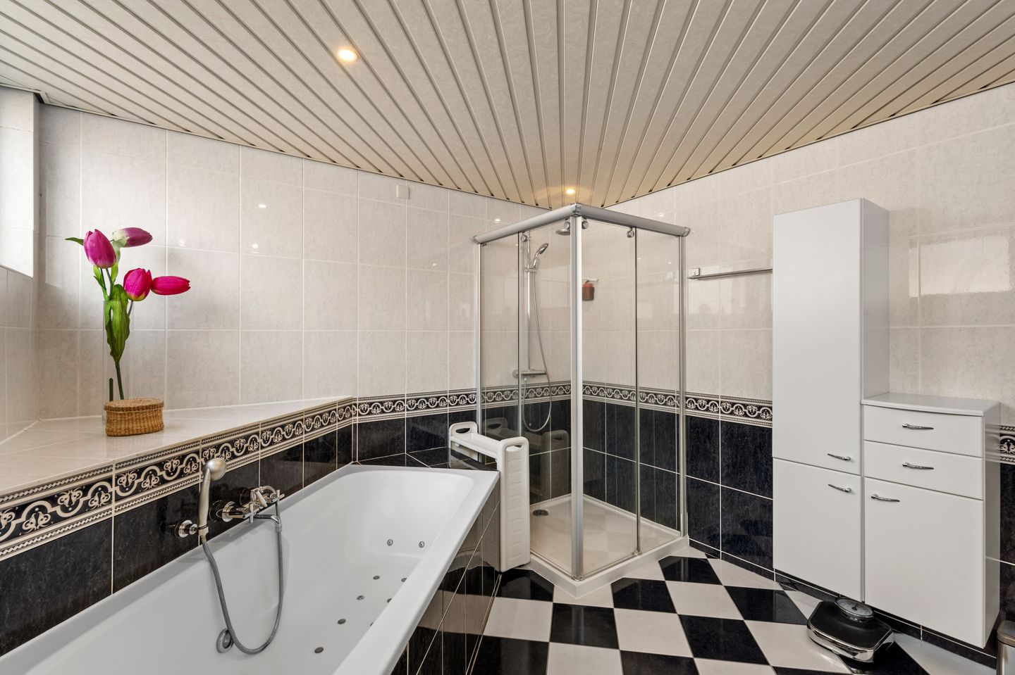 Foto 34 van Jasmijnberg 48