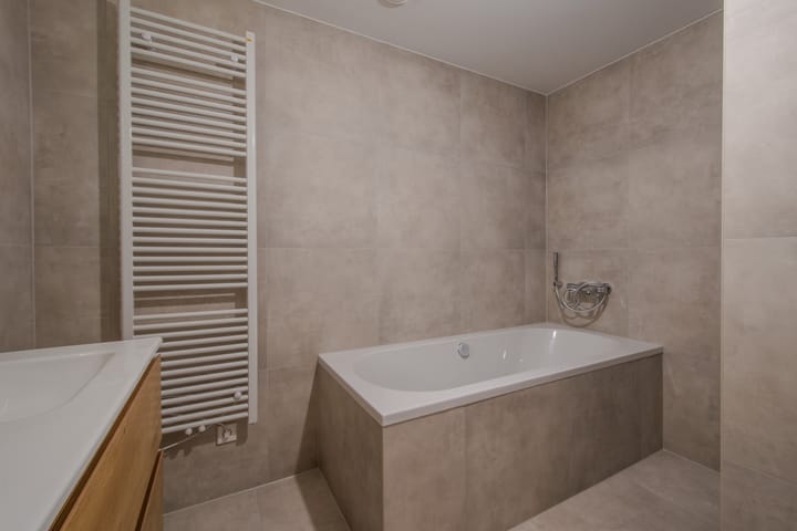 Photo 15 of Menno Simonszplein 69