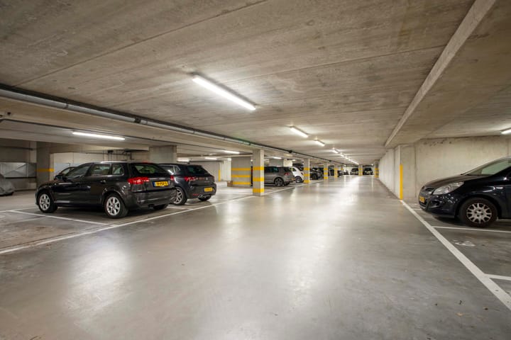 Foto 4 van Baron G.A. Tindalplein