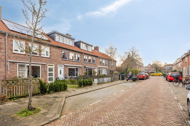 Foto 40 van Hubrechtstraat 25