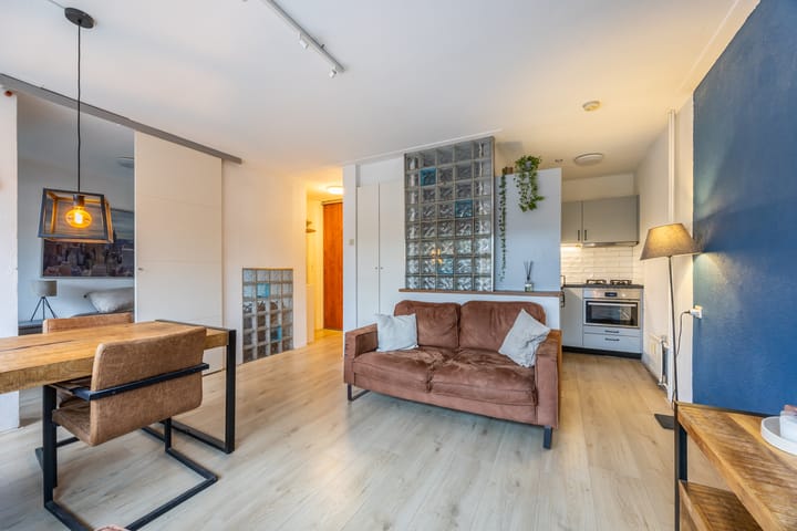 Foto 10 van Tesselschadeplein 14