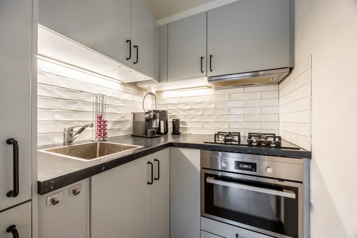 Foto 12 van Tesselschadeplein 14