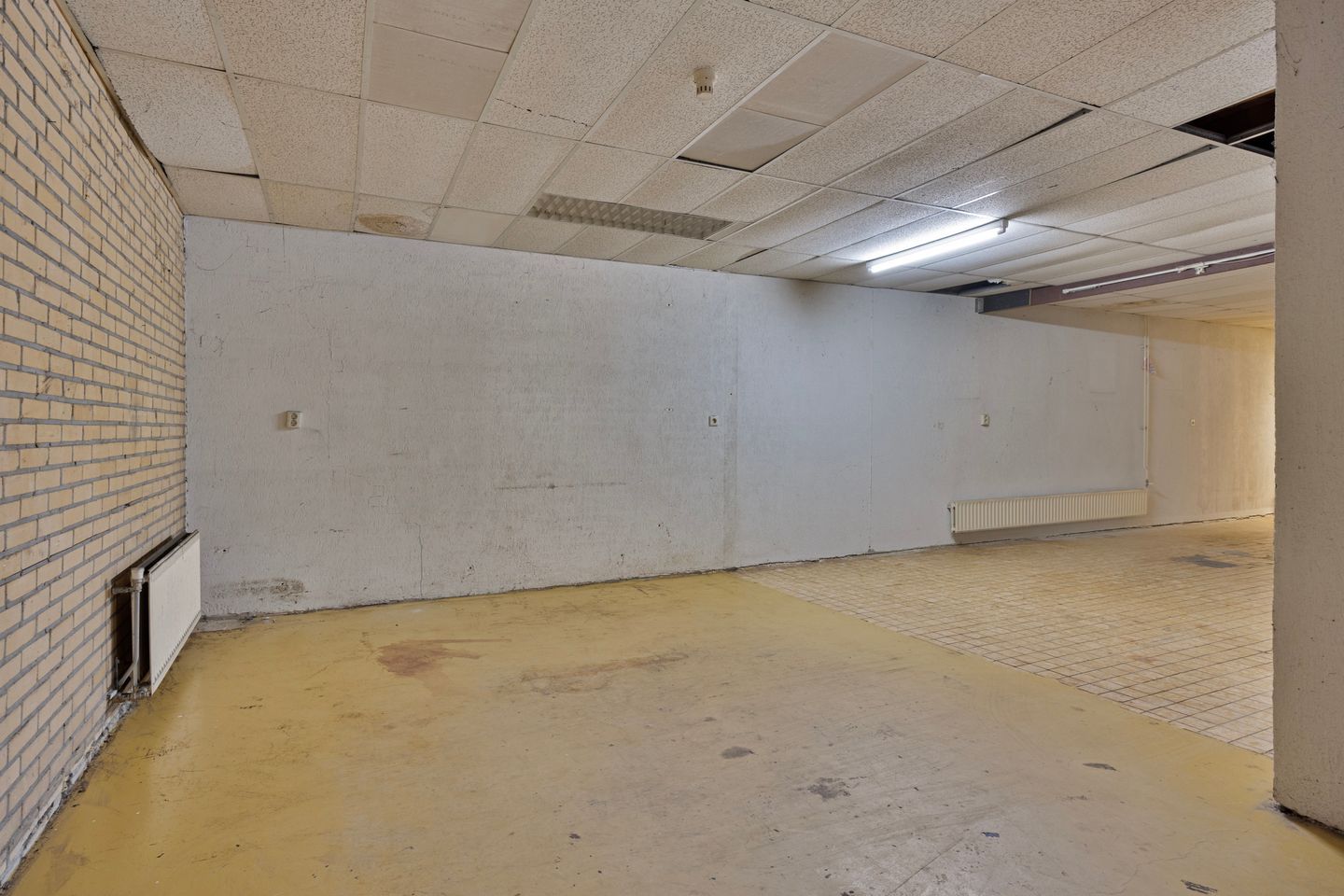 Foto 12 van Weeshuisstraat 27