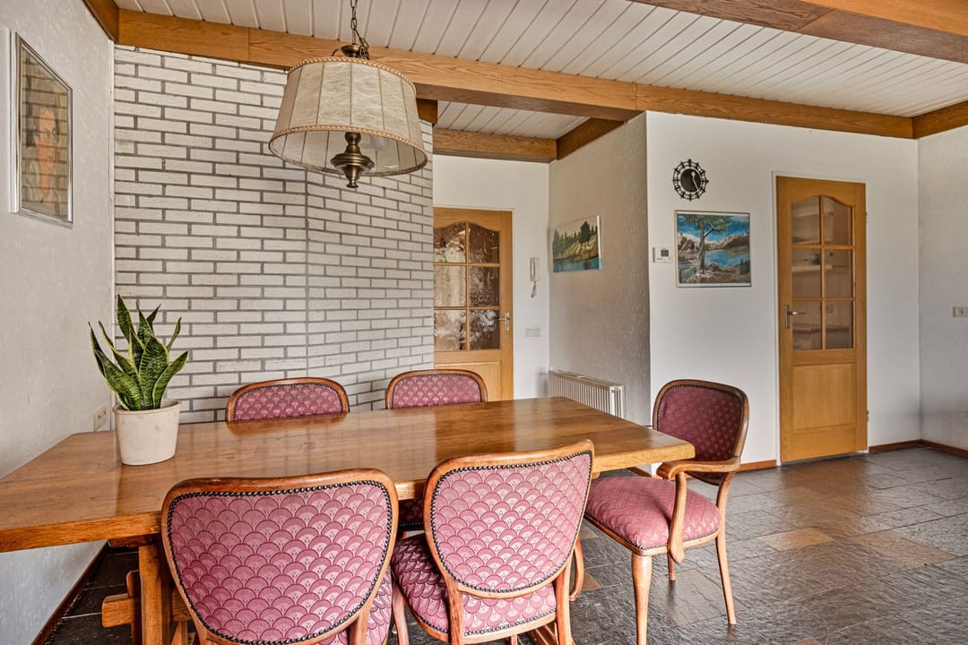 Foto 23 van Weeshuisstraat 27