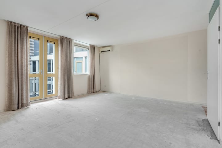 Foto 19 van Constantijnstraat 30-312