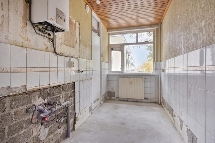 Photo 12 of Blaauwstraat 92