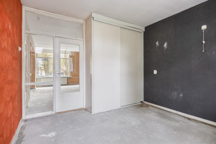 Photo 19 of Blaauwstraat 92