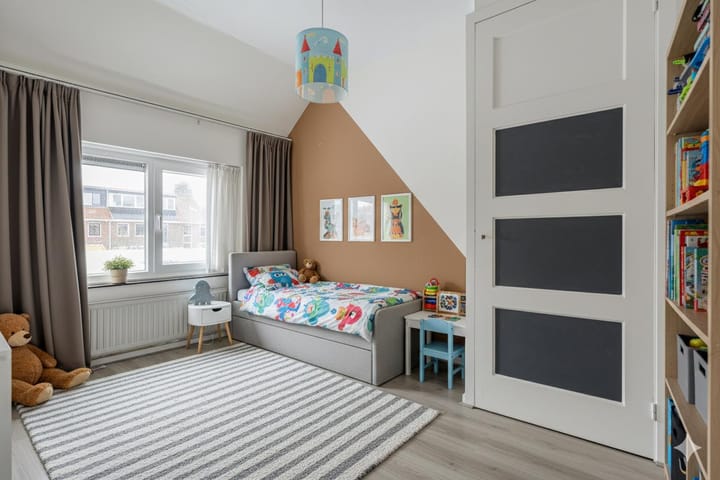 Foto 22 van Zonnebloemstraat 5