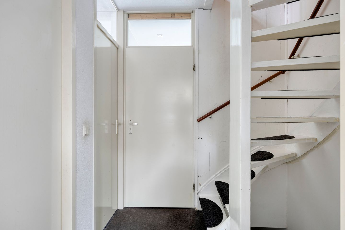 Photo 14 of Barendrechtstraat 34