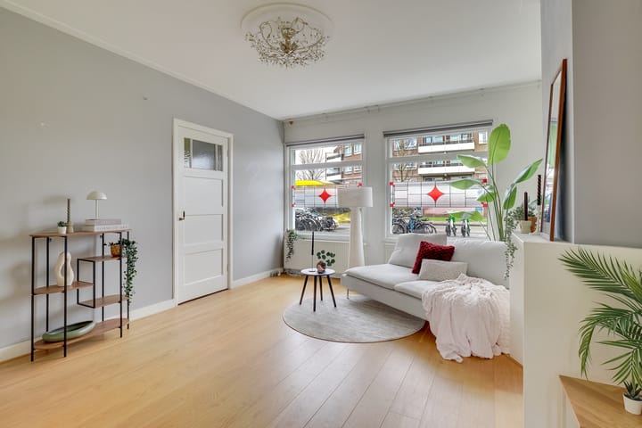 Photo 4 of Van Hoornekade 187