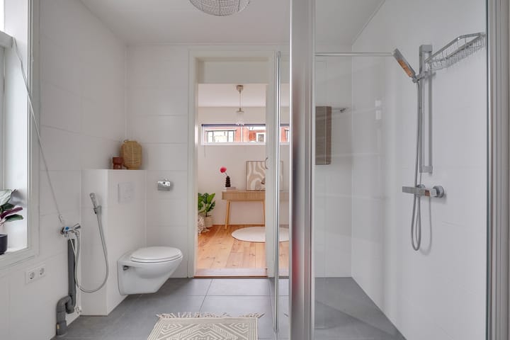 Photo 20 of Van Hoornekade 187