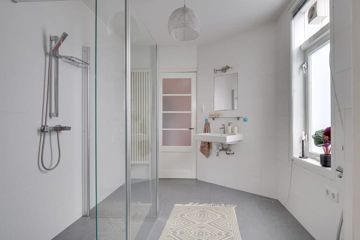 Photo 21 of Van Hoornekade 187