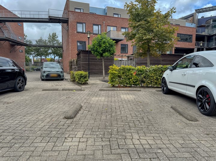 Foto 12 van Linie 33