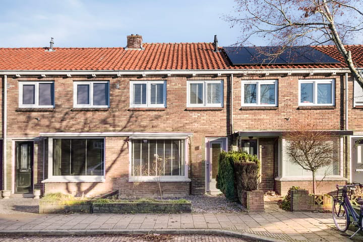 Photo 1 of Vermeerstraat 34