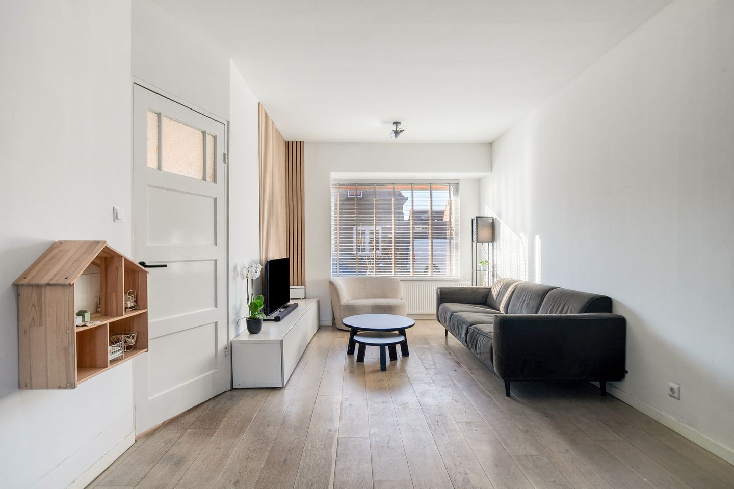 Photo 4 of Vermeerstraat 34