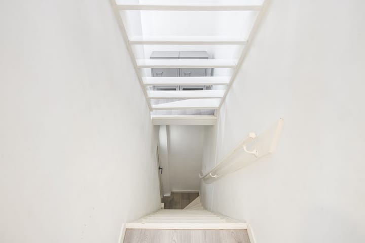 Photo 12 of Vermeerstraat 34