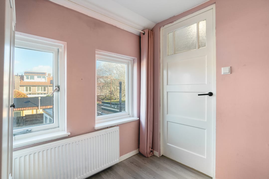 Photo 16 of Vermeerstraat 34