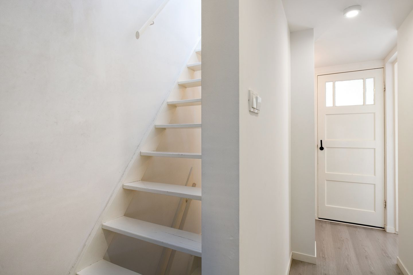 Photo 19 of Vermeerstraat 34