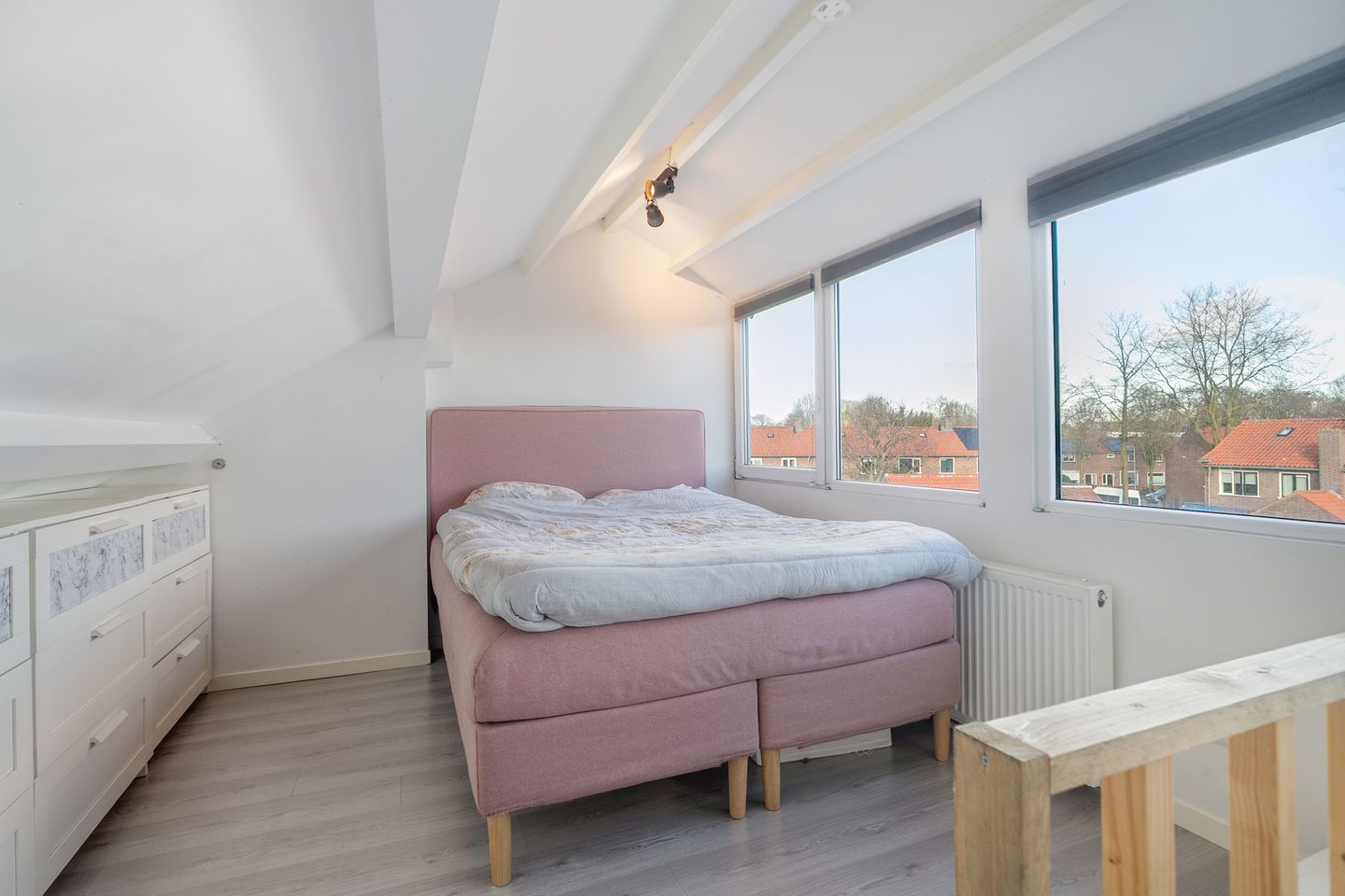 Photo 20 of Vermeerstraat 34