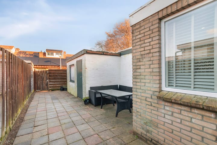 Photo 23 of Vermeerstraat 34